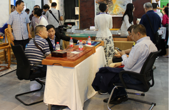 成就大業(yè)者 原來(lái)還可以這樣“借”